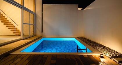 Villa de Fleur Secret Villas