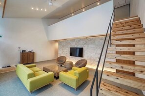 Living area - Villa de Fleur Secret Villas (Motobu)