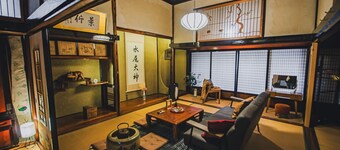 Akiyato Kawasaki Romankan