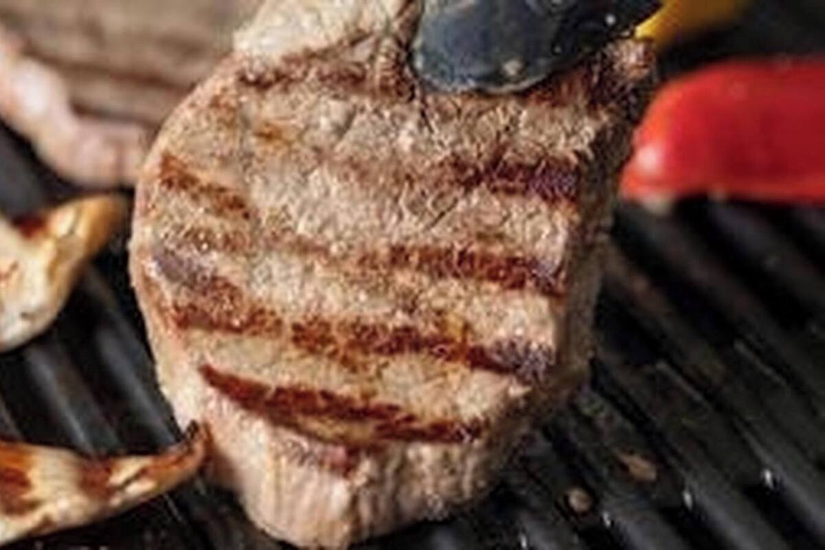 Comida y bebida
