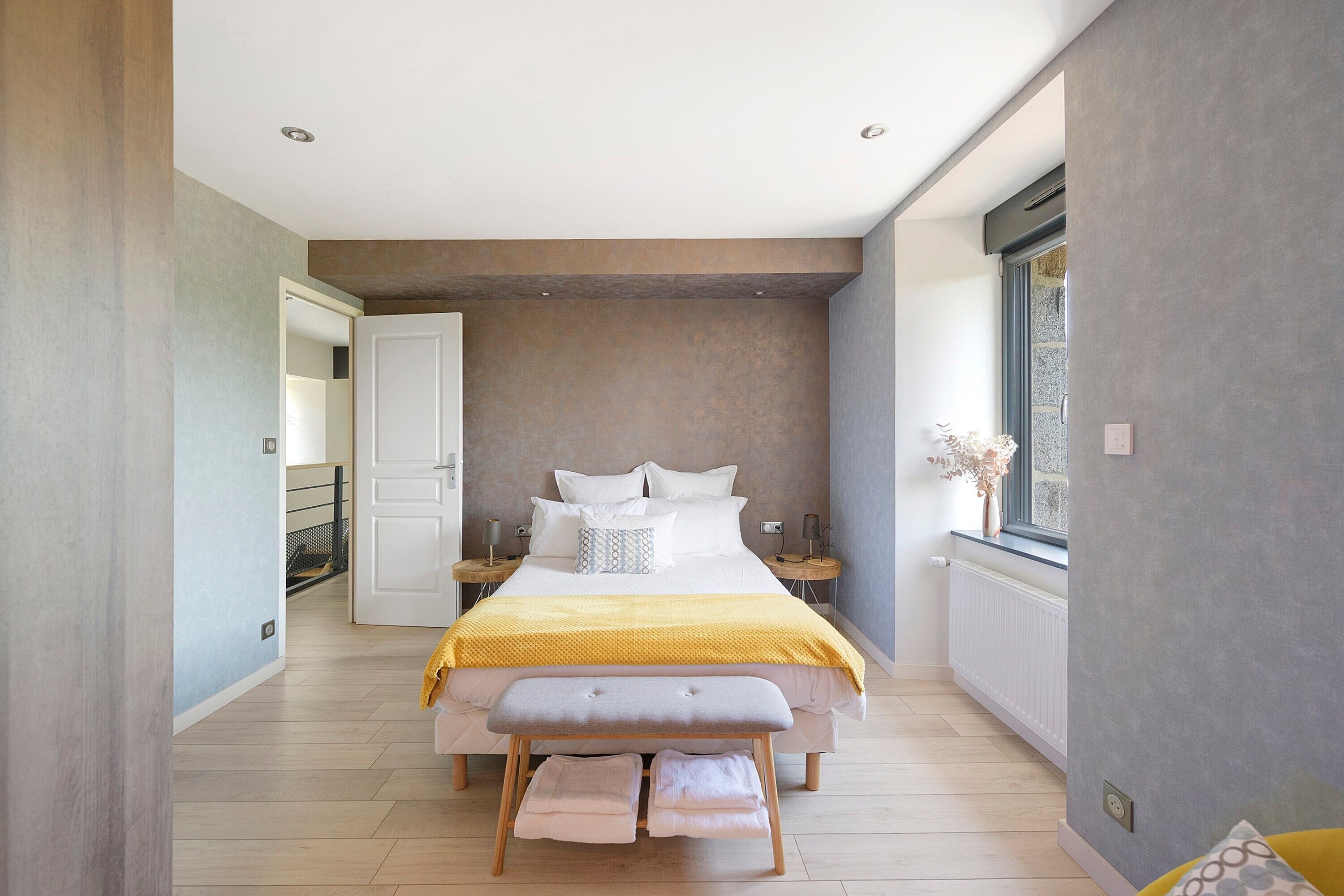 5 Schlafzimmer, Bügeleisen/Bügelbrett, WLAN, Bettwäsche