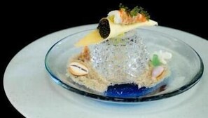 Food and drink - Kanusuba Zamami <zamamijima> (Zamami)