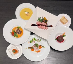 Food and drink - Loi no Hako (Gotsu)