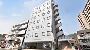 Exterior - Business Hotel East Park Ritsurin (Takamatsu)