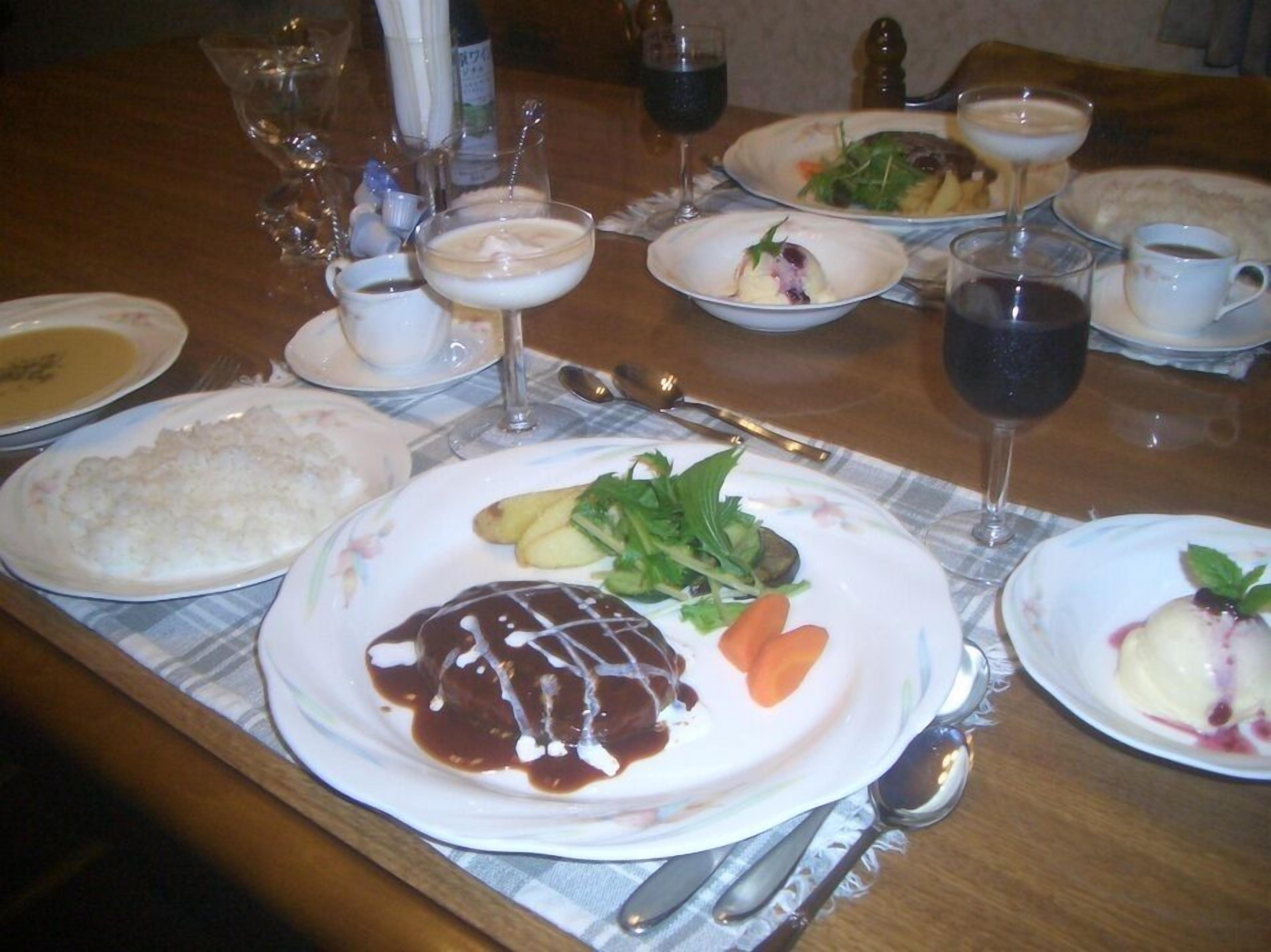 餐饮