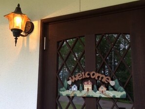 Exterior detail - Pension Kahlua Milk (Shinano)