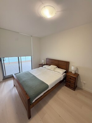 2 bedrooms, iron/ironing board, WiFi, bed sheets - Relax, Rest & Repeat (Rockdale)