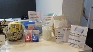 Bathroom amenities - Hotel Tamba Hills Hikami Inter (Tamba)