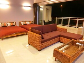 Property grounds - Oceans Cottage (Nago)