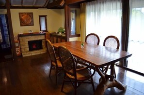 Dining - Ishigakijima Akagawara Villa (Ishigaki)