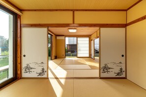 Interior - Green Beach Iejima <iejima> (Ie)