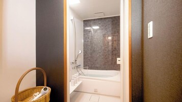 Secador de cabelo, sabonete