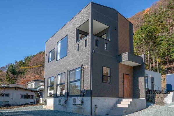 Exterior - Villa Fuji Bon Voyage Mori (Fujikawaguchiko)