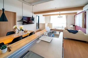 Interior - Villa Fuji Bon Voyage Sora (Fujikawaguchiko)