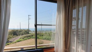 Interior - Country House Tsuberi (Asahi)