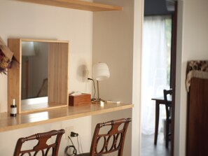 Interior - Komugi no Yado (Goto)