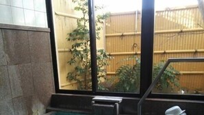 プール