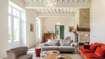 House, Garden View | Living area