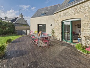 Outdoor dining - Beautiful house for 8 with garden – Sea view (Penmarch)
