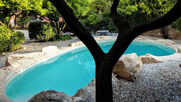 Piscina all'aperto
