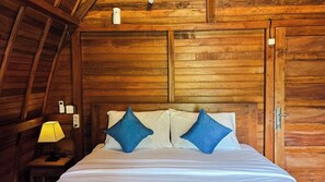 Kabin Deluks, 1 kamar tidur, balkon, pemandangan kebun | Wi-Fi gratis