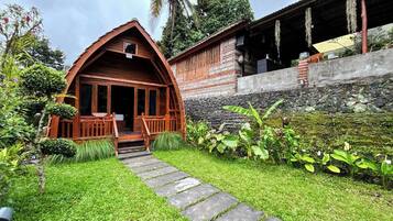 Cabin Deluxe, 1 phòng ngủ, ban công, quang cảnh vườn | Ngoại thất