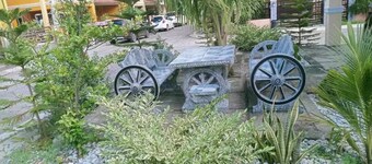 Soothing 3-bedroom house with AC in Cabanatuan City