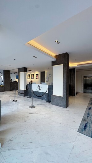 Reception - Triple A Hotel (Riyadh)