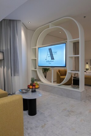 Iron/ironing board, free WiFi, bed sheets - Triple A Hotel (Riyadh)