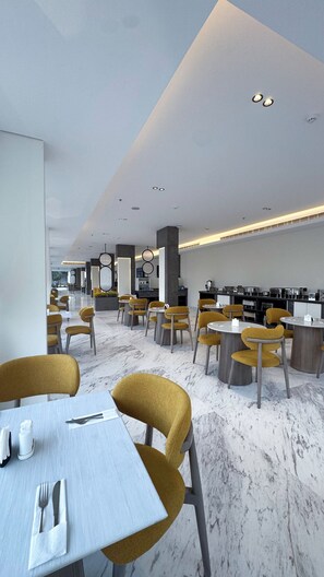 Restaurant - Triple A Hotel (Riyadh)
