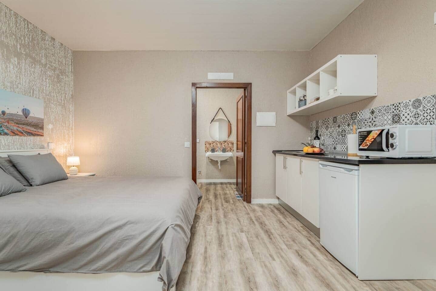 1 bedroom, iron/ironing board, WiFi, bed sheets