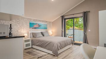1 chambre, fer et planche à repasser, Wi-Fi, draps fournis