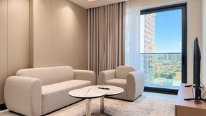 Appartamento Standard, 1 camera da letto | Biancheria da letto di alta qualità, una scrivania, Wi-Fi gratuito