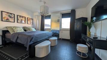 1 bedroom, iron/ironing board, free WiFi, bed sheets