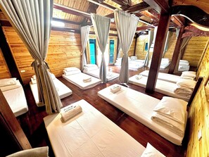 Shared Dormitory, Mixed Dorm | Desk, laptop workspace, soundproofing, free WiFi - Co De Chai Herbal Retreat Bac Ha (Bac Ha)