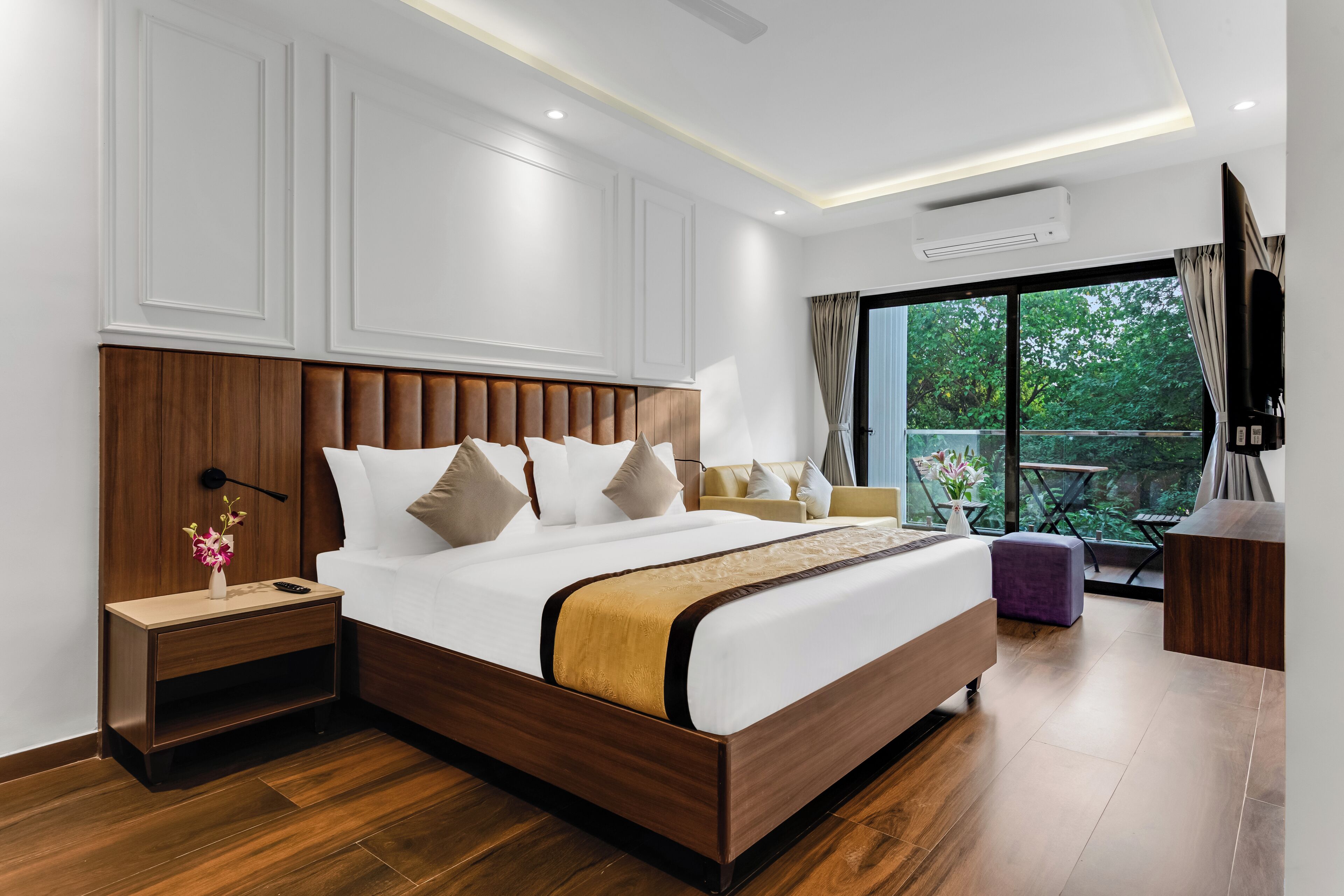 디럭스 더블룸, 발코니, 시내 전망 | 객실 내 금고, 무료 WiFi