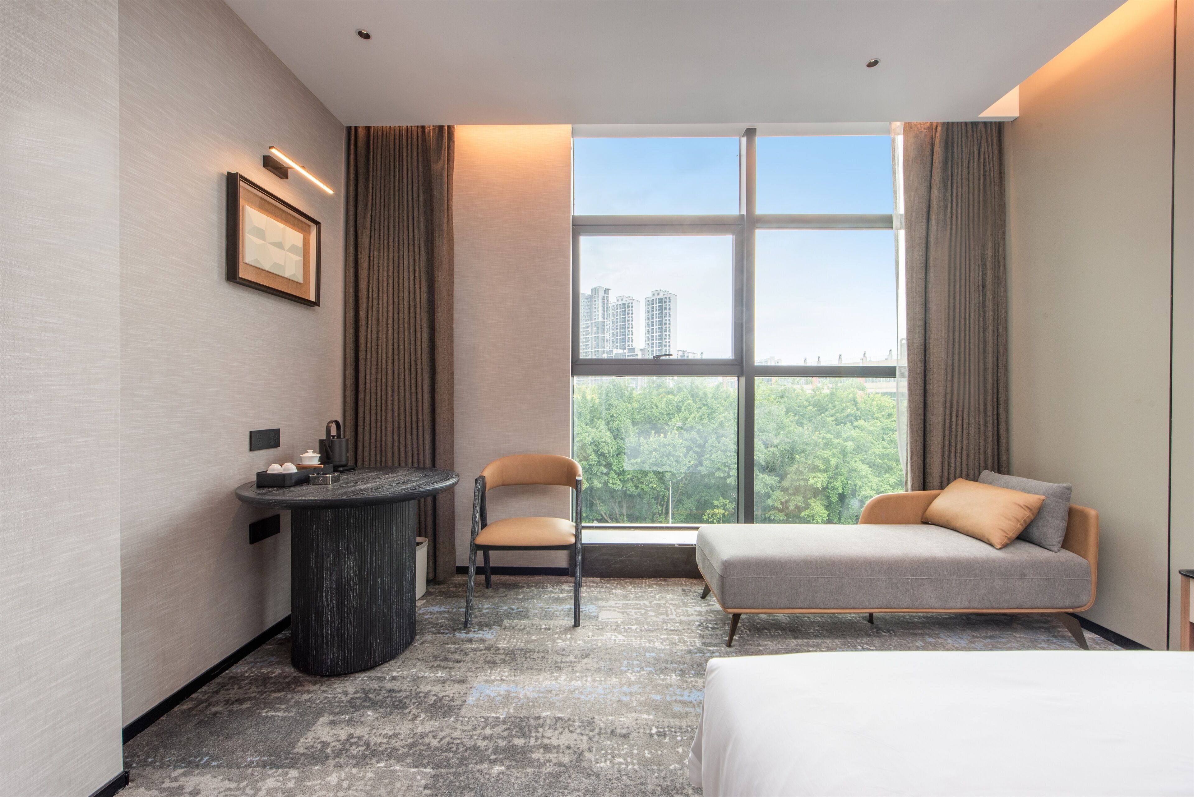 奢华双床房, 城市景观 | 办公桌、笔记本电脑工作区、免费 WiFi