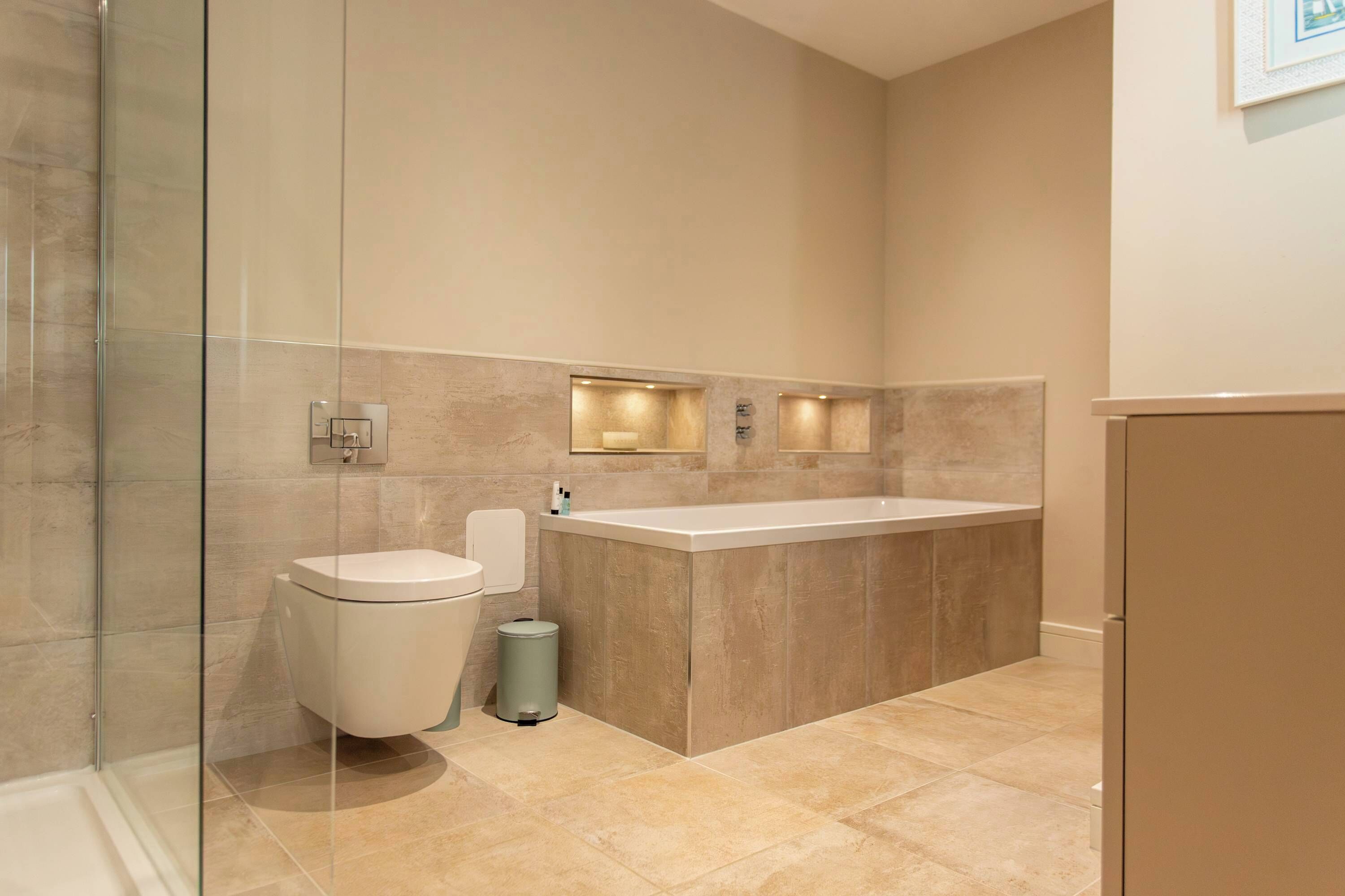 Shower, towels