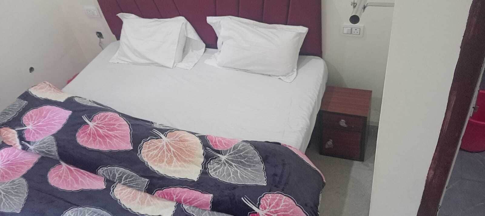 Camas plegables/adicionales, wifi gratis y ropa de cama 