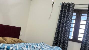 Rom – deluxe | Ekstrasenger (mot et tillegg), wi-fi (inkludert) og sengetøy