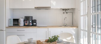 Apartment 'Las Quintas' with Private Terrace, Wi-Fi and Air Conditioning