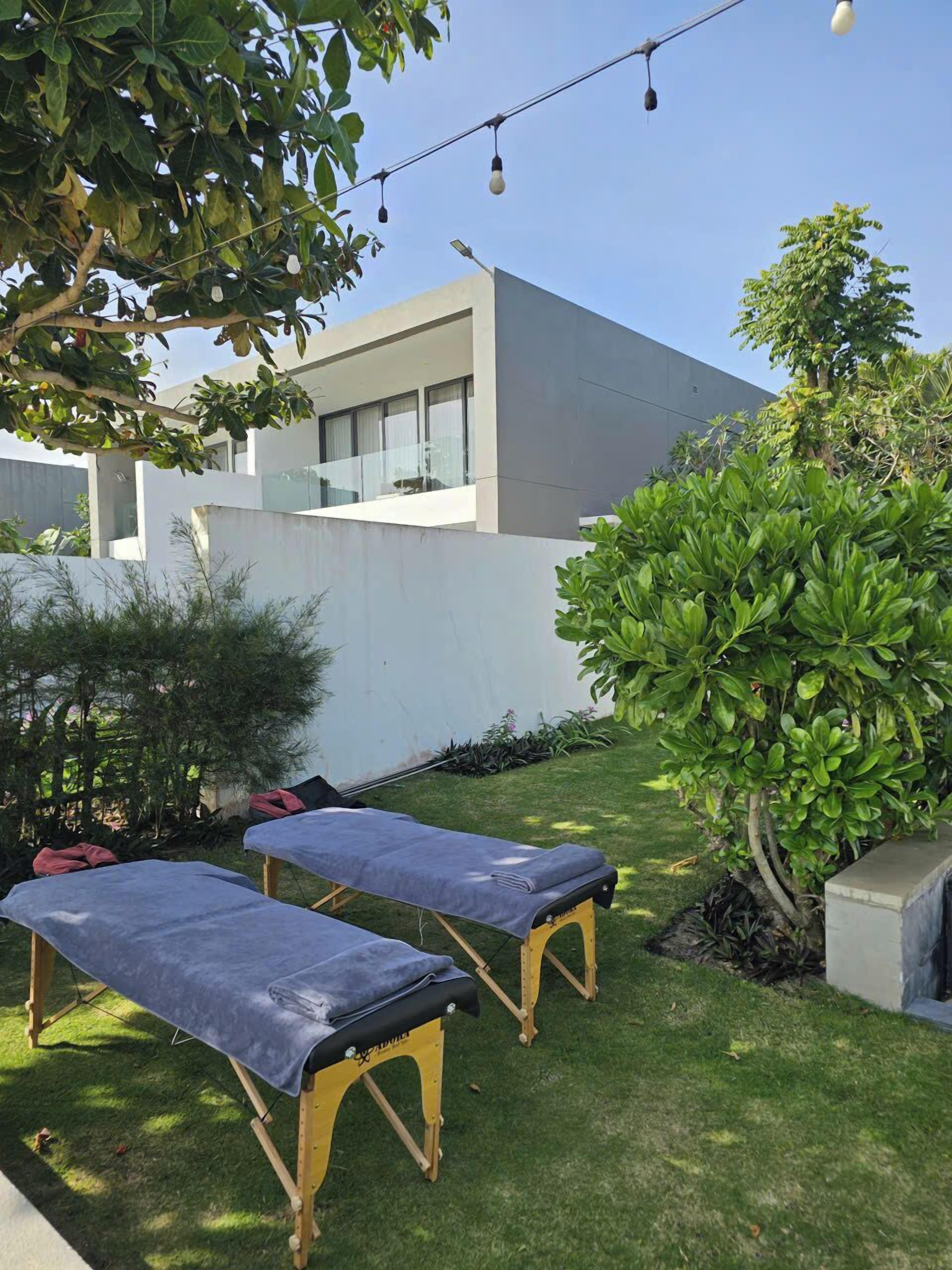 Body treatments, massages