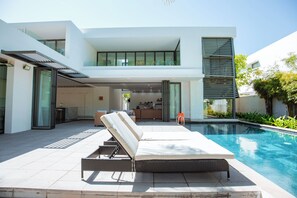 Superior Villa, Lake View | Pool - Sanctuary Ho Tram Resort – Private Pool Villas (Ho Tram, Phuoc Thuan, Xuyen Moc)