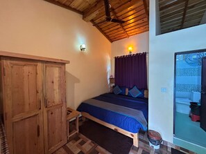 Free WiFi - Mehra paradise and cafe (Niglat)