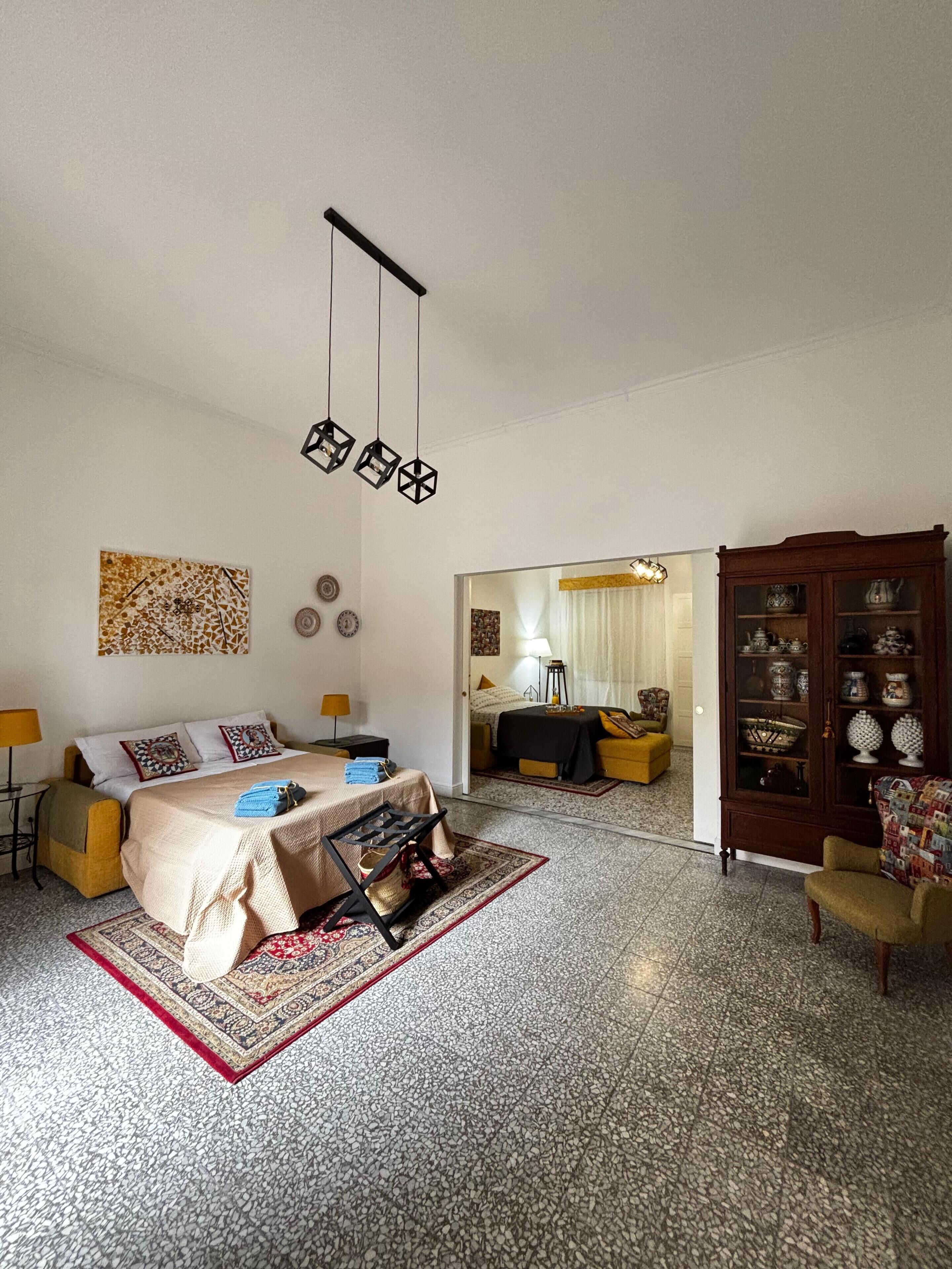 2 habitaciones, escritorio, wifi gratis y ropa de cama 