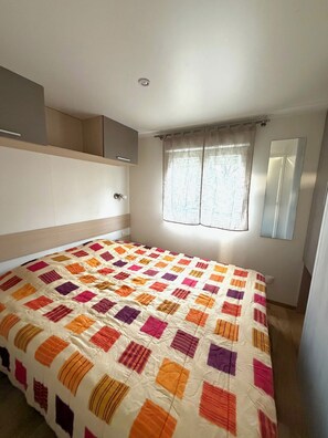 2 soveværelser, strygejern/strygebræt