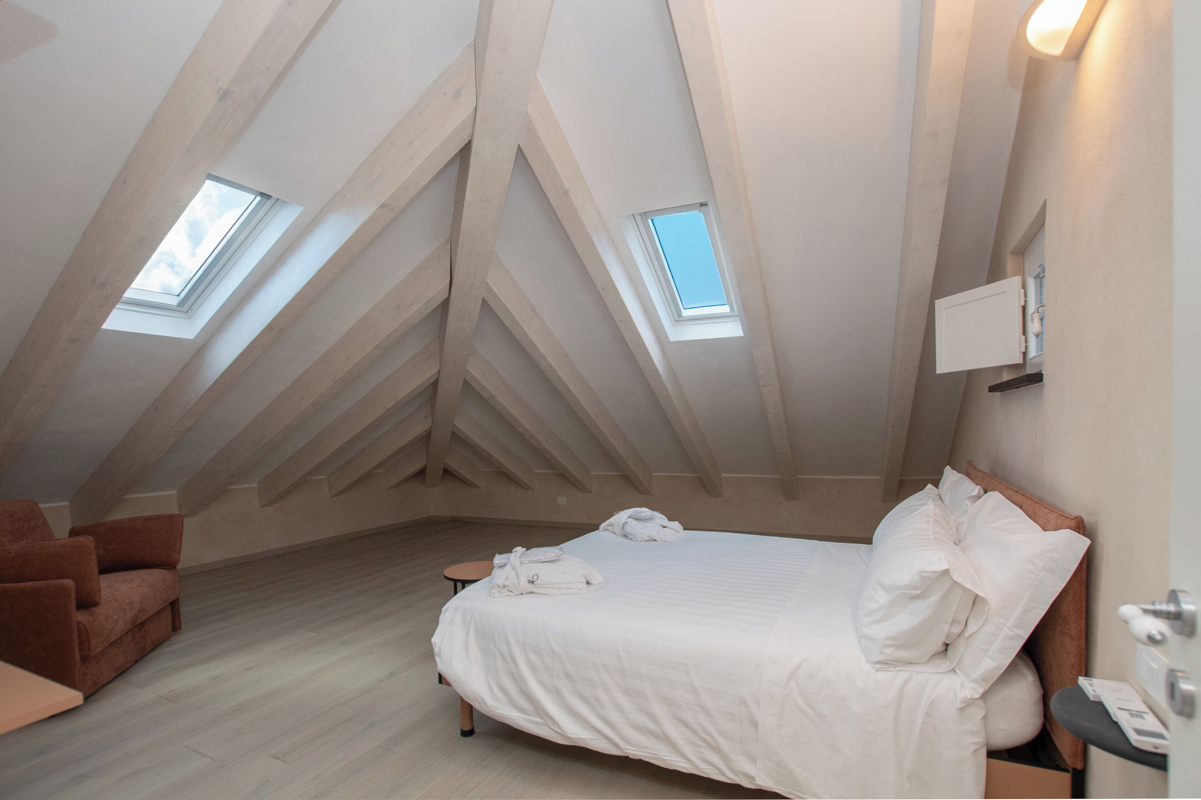 1 makuuhuone, tallelokero huoneessa, ilmainen Wi-Fi, vuodevaatteet