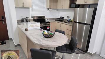 Apartment, 1 Bedroom, Accessible, Private Pool | Interior