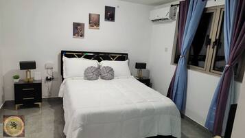Apartment, 1 Bedroom, Accessible, Private Pool | 1 bedroom