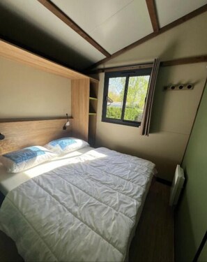 2 bedrooms, free WiFi, bed sheets - Mobil home 508 all comfort (La Teste-de-Buch)